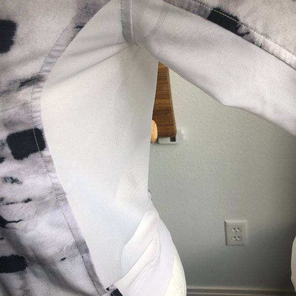 Lululemon Noir Jacket, W6 - Picture 6 of 14